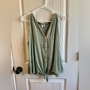 Nine West tank top with tie front detail, size XL.